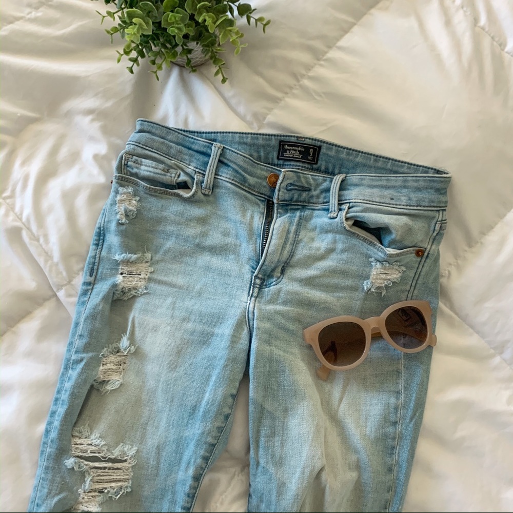 A&F Ankle Jeans
